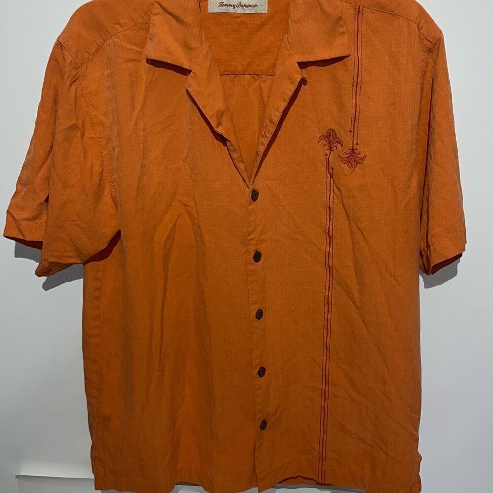 Tommy Bahama Men's Orange Textured 100% Silk Short Sleeve Button Up Shirt Medium